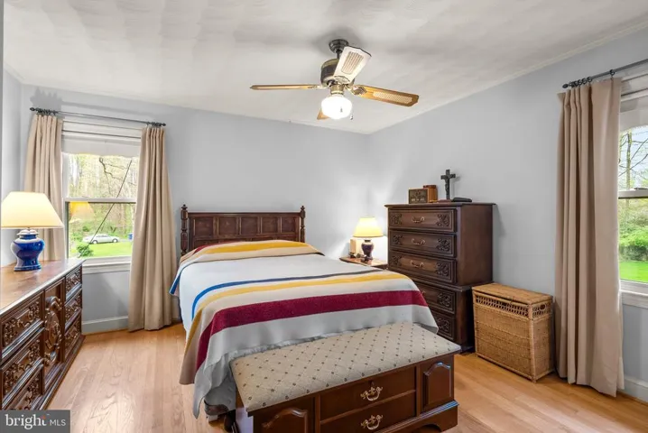 6640 Kirby Ct, Falls Church, Virginia 22043
