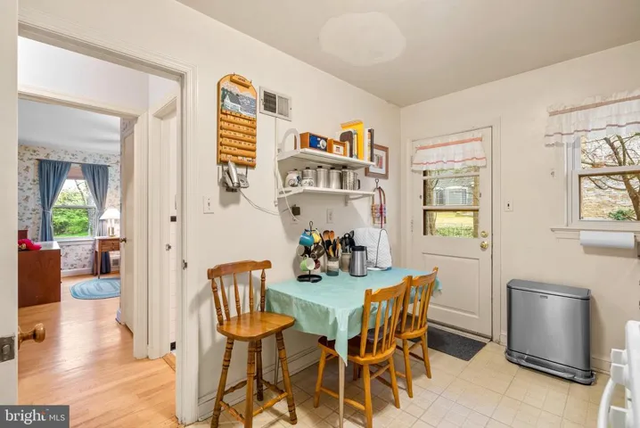 6640 Kirby Ct, Falls Church, Virginia 22043