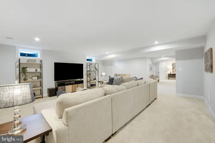 2575 Passionflower Ct, Dumfries, Virginia 22026