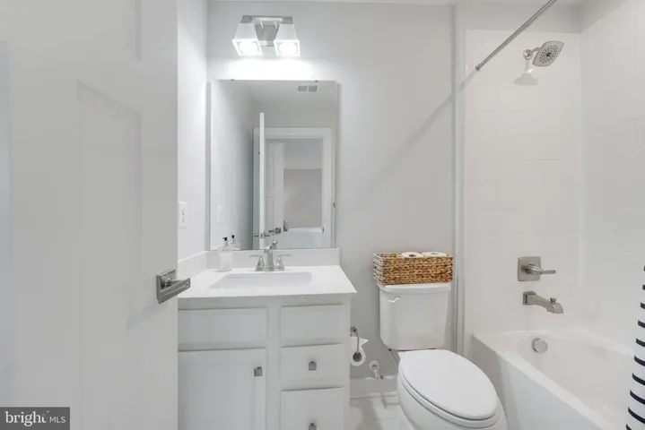 2575 Passionflower Ct, Dumfries, Virginia 22026