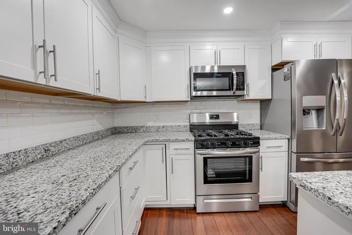 3206 Shaw Park Ct, Alexandria, Virginia 22306