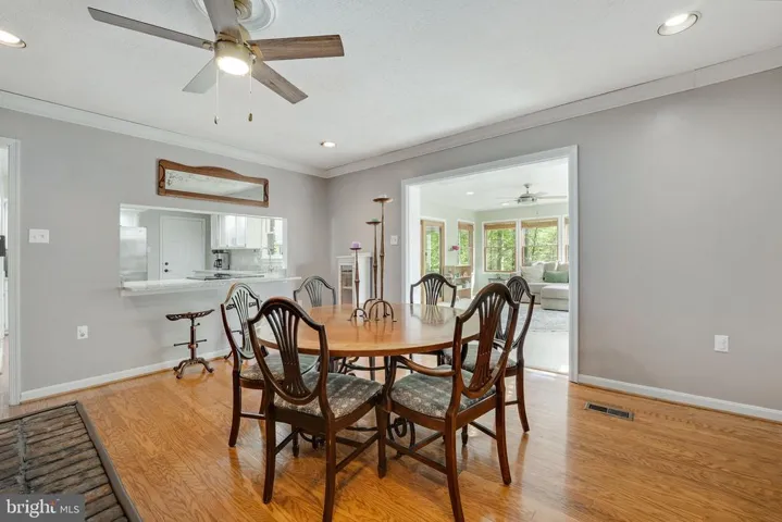 4597 Bishop Pl, Dumfries, Virginia 22025