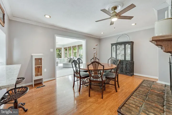 4597 Bishop Pl, Dumfries, Virginia 22025