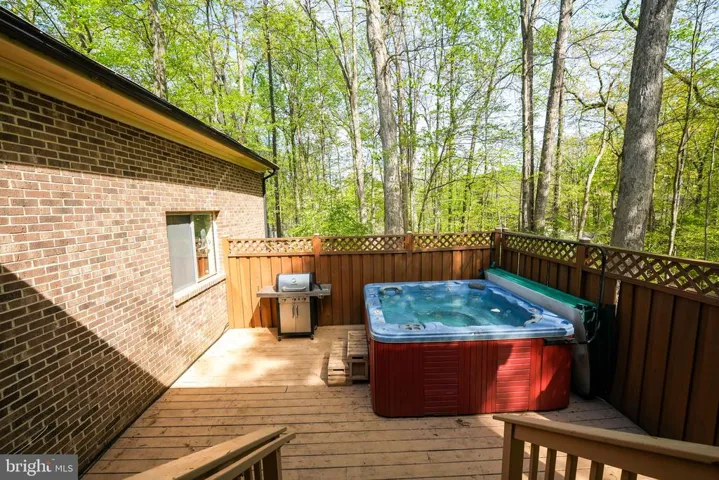 4597 Bishop Pl, Dumfries, Virginia 22025