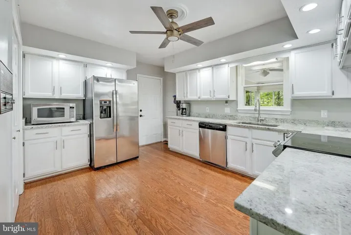 4597 Bishop Pl, Dumfries, Virginia 22025