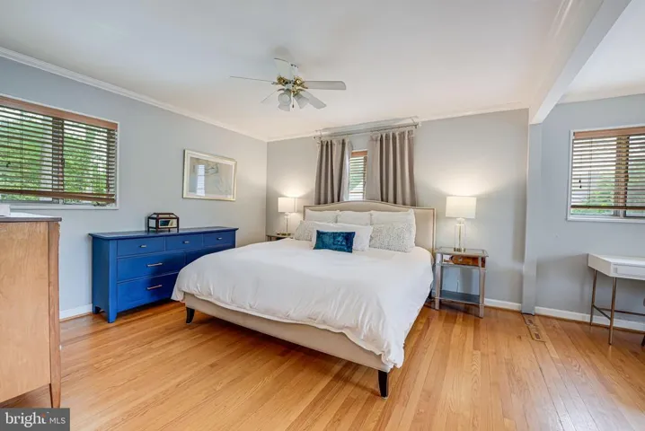6322 Villa Ln, Falls Church, Virginia 22044