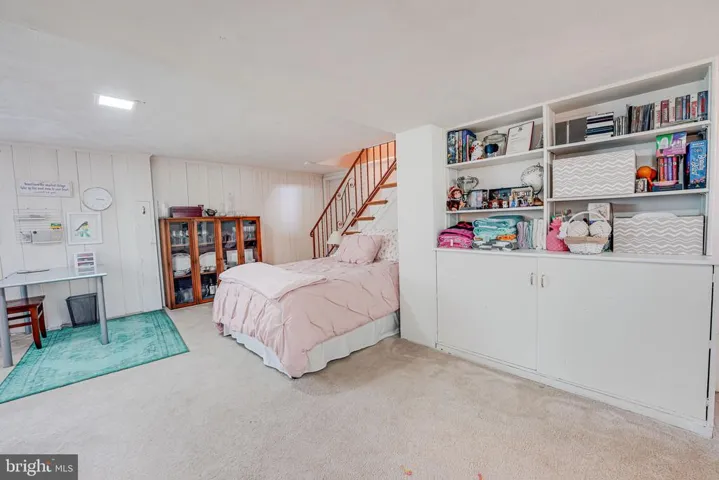6322 Villa Ln, Falls Church, Virginia 22044