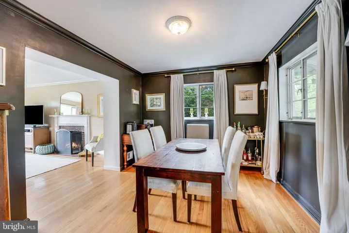 6322 Villa Ln, Falls Church, Virginia 22044