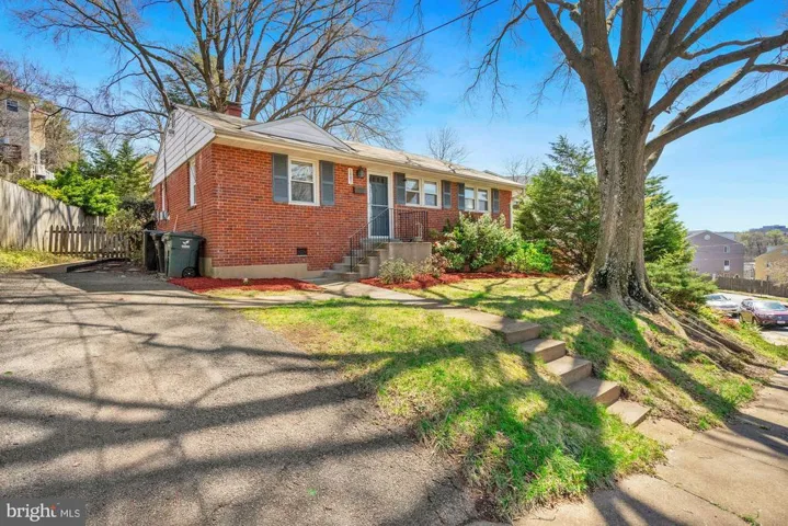1807 S Stafford St, Arlington, Virginia 22204