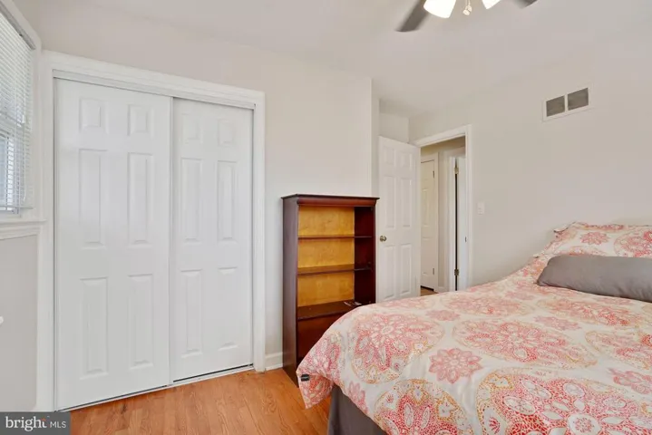 1807 S Stafford St, Arlington, Virginia 22204