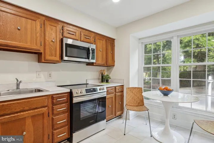 4491 Morning Wind Ct, Annandale, Virginia 22003