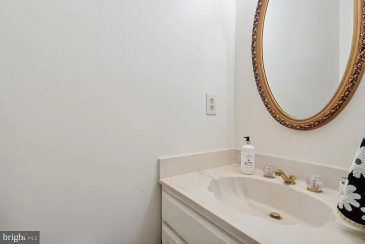 4491 Morning Wind Ct, Annandale, Virginia 22003