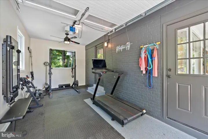 3224 Wynford Dr, Fairfax, Virginia 22031