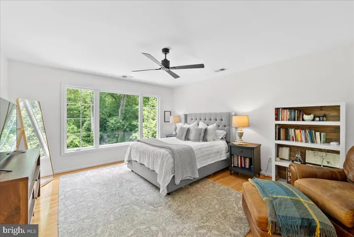 3224 Wynford Dr, Fairfax, Virginia 22031