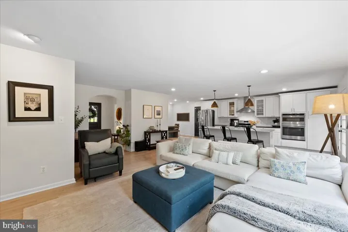 3224 Wynford Dr, Fairfax, Virginia 22031