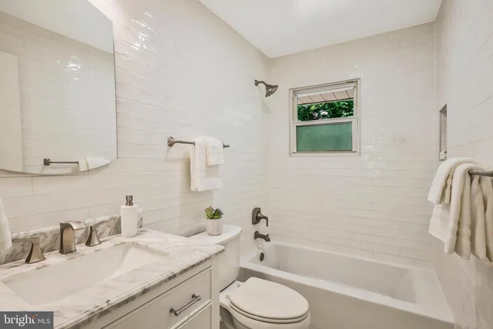 5937 Lowell Ave, Alexandria, Virginia 22312