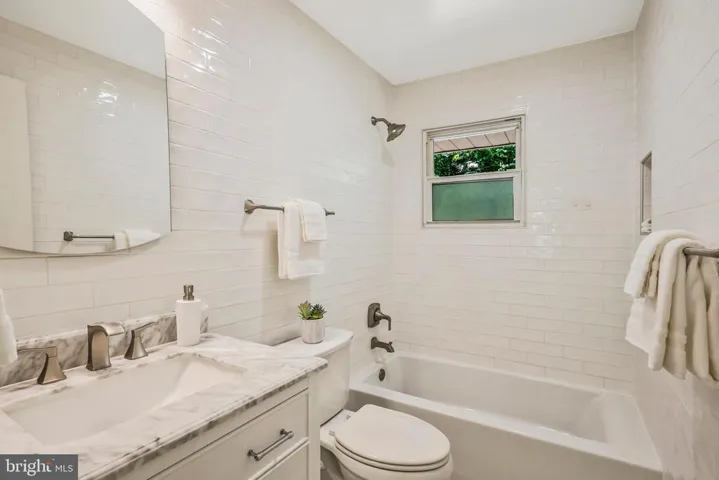 5937 Lowell Ave, Alexandria, Virginia 22312