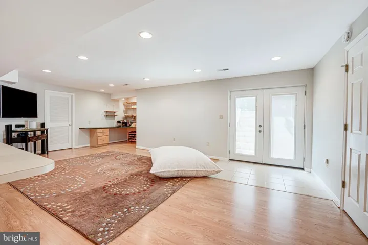 6328 Hidden Canyon Rd, Centreville, Virginia 20120