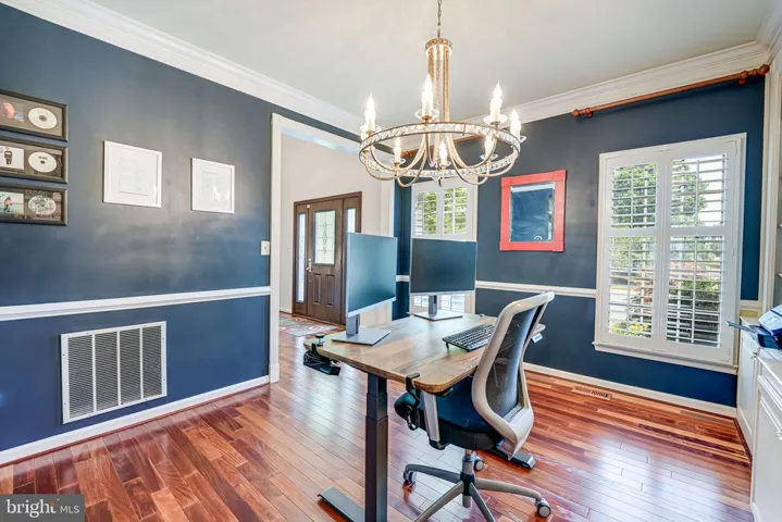 6328 Hidden Canyon Rd, Centreville, Virginia 20120