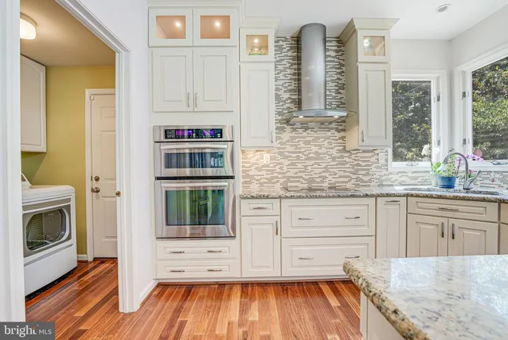 6328 Hidden Canyon Rd, Centreville, Virginia 20120