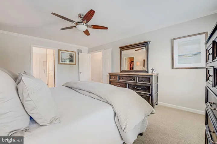 6328 Hidden Canyon Rd, Centreville, Virginia 20120
