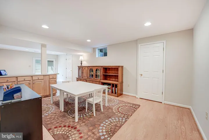 6328 Hidden Canyon Rd, Centreville, Virginia 20120