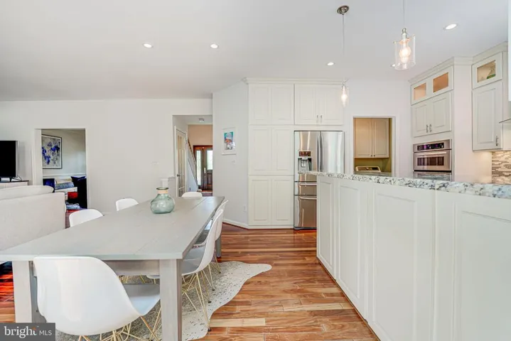 6328 Hidden Canyon Rd, Centreville, Virginia 20120