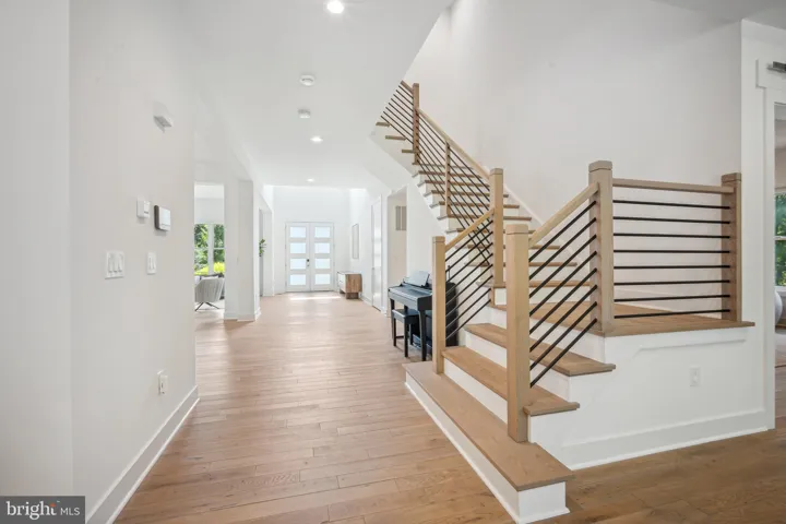 2033 Griffith Rd, falls Church, va, 22043, fairfax