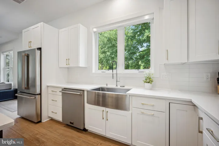 2033 Griffith Rd, falls Church, va, 22043, fairfax