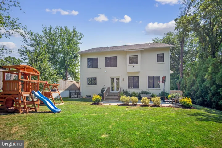 2033 Griffith Rd, falls Church, va, 22043, fairfax