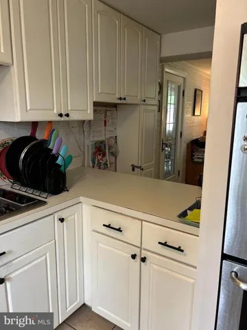 912 Waynewood Blvd, Alexandria, Virginia 22308
