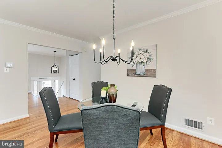 7504 Fairwood Ln, falls Church, va, 22046, fairfax