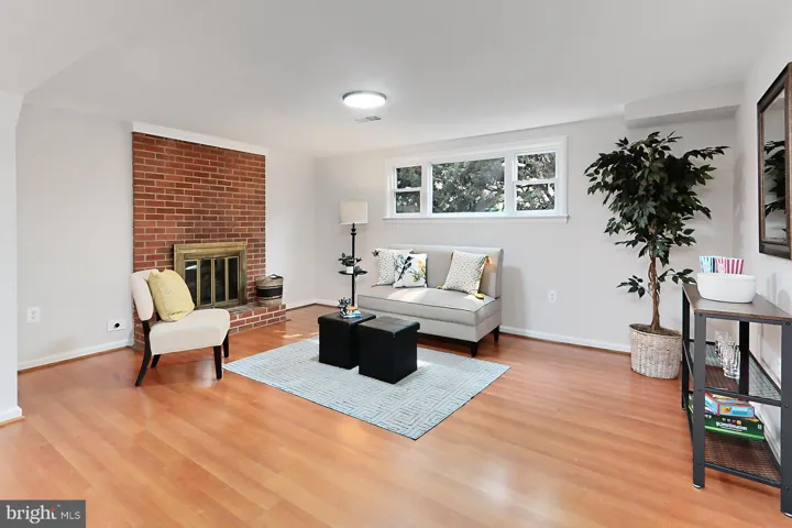 7504 Fairwood Ln, falls Church, va, 22046, fairfax