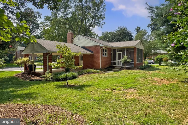 7504 Fairwood Ln, falls Church, va, 22046, fairfax