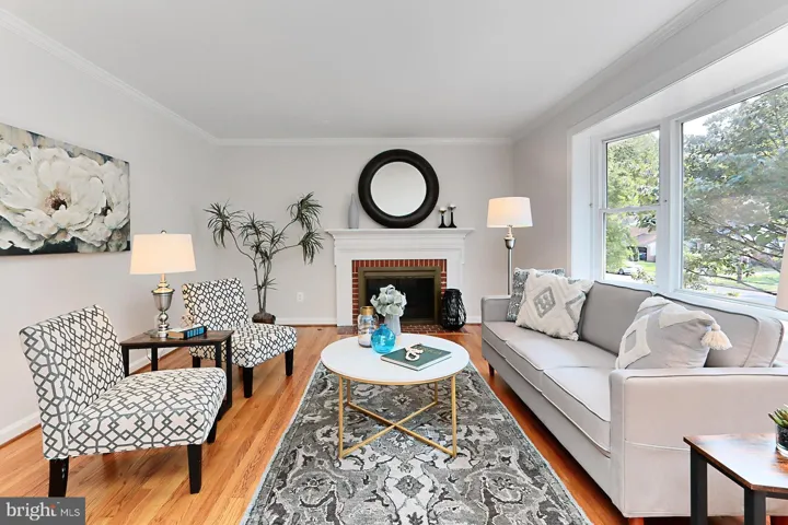 7504 Fairwood Ln, falls Church, va, 22046, fairfax