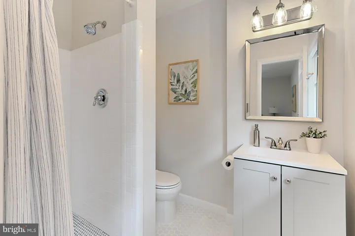 7504 Fairwood Ln, falls Church, va, 22046, fairfax