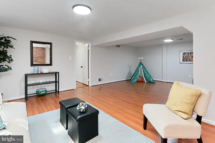 7504 Fairwood Ln, falls Church, va, 22046, fairfax