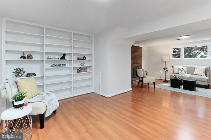7504 Fairwood Ln, falls Church, va, 22046, fairfax