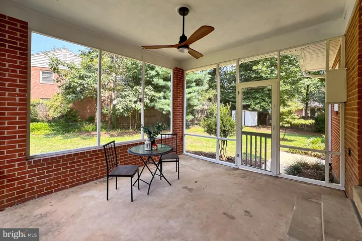 7504 Fairwood Ln, falls Church, va, 22046, fairfax