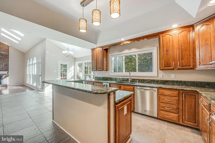 8619 Oak Brook Ln, fairfax Station, va, 22039, fairfax