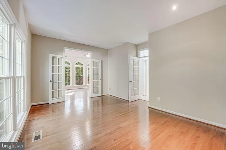 8619 Oak Brook Ln, fairfax Station, va, 22039, fairfax