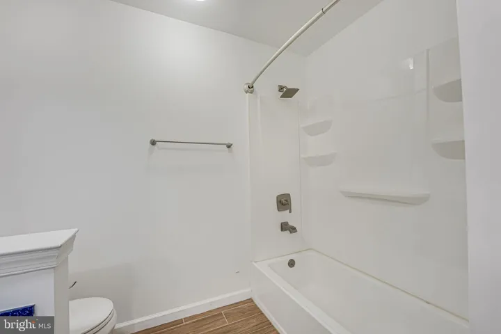 8619 Oak Brook Ln, fairfax Station, va, 22039, fairfax