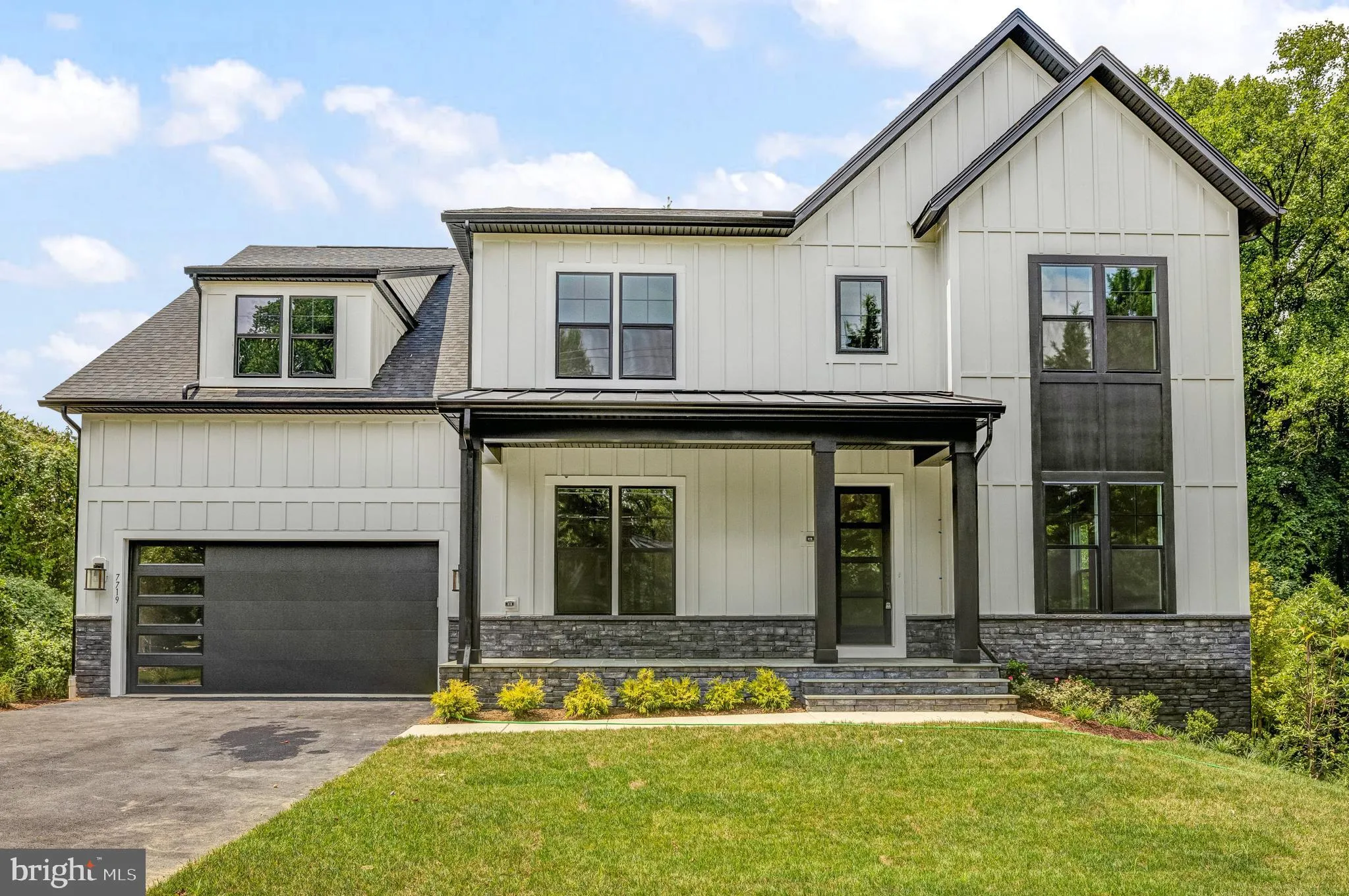 9017 ELLENWOOD LANE, Fairfax, VA 22032