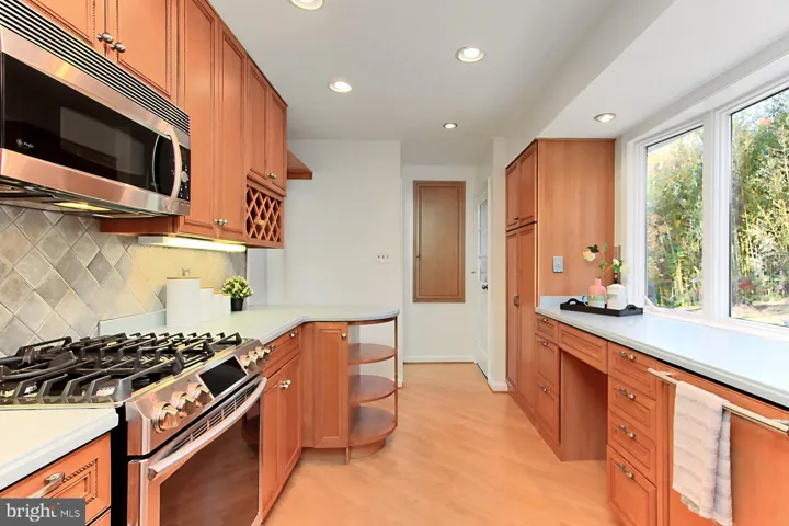 7014 Elvira Ct, falls Church, va, 22042, fairfax