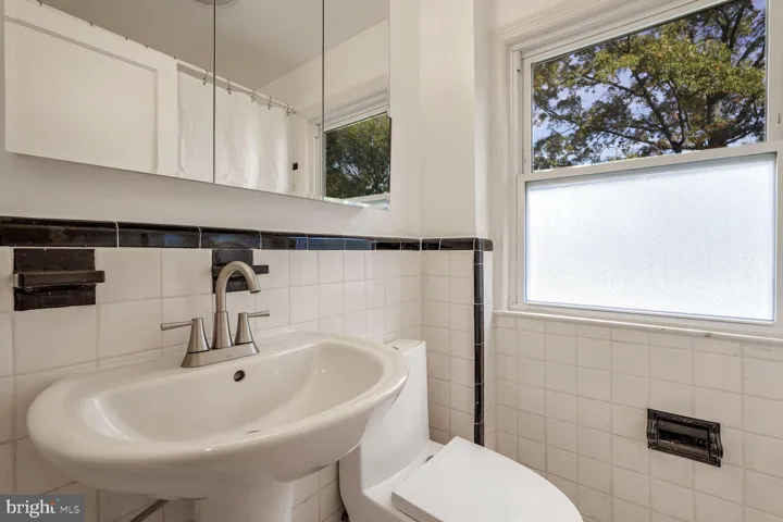 2204 Huntington Ave, alexandria, va, 22303, fairfax
