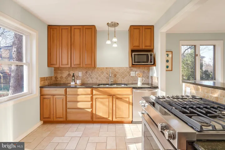 3384 Ardley Ct, falls Church, va, 22041, fairfax