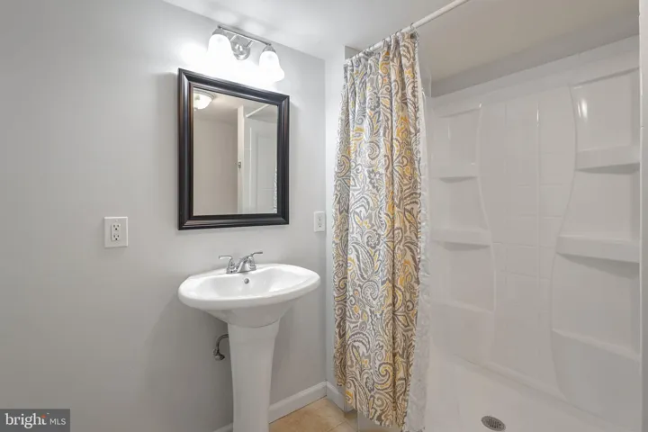 3384 Ardley Ct, falls Church, va, 22041, fairfax