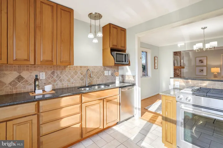 3384 Ardley Ct, falls Church, va, 22041, fairfax