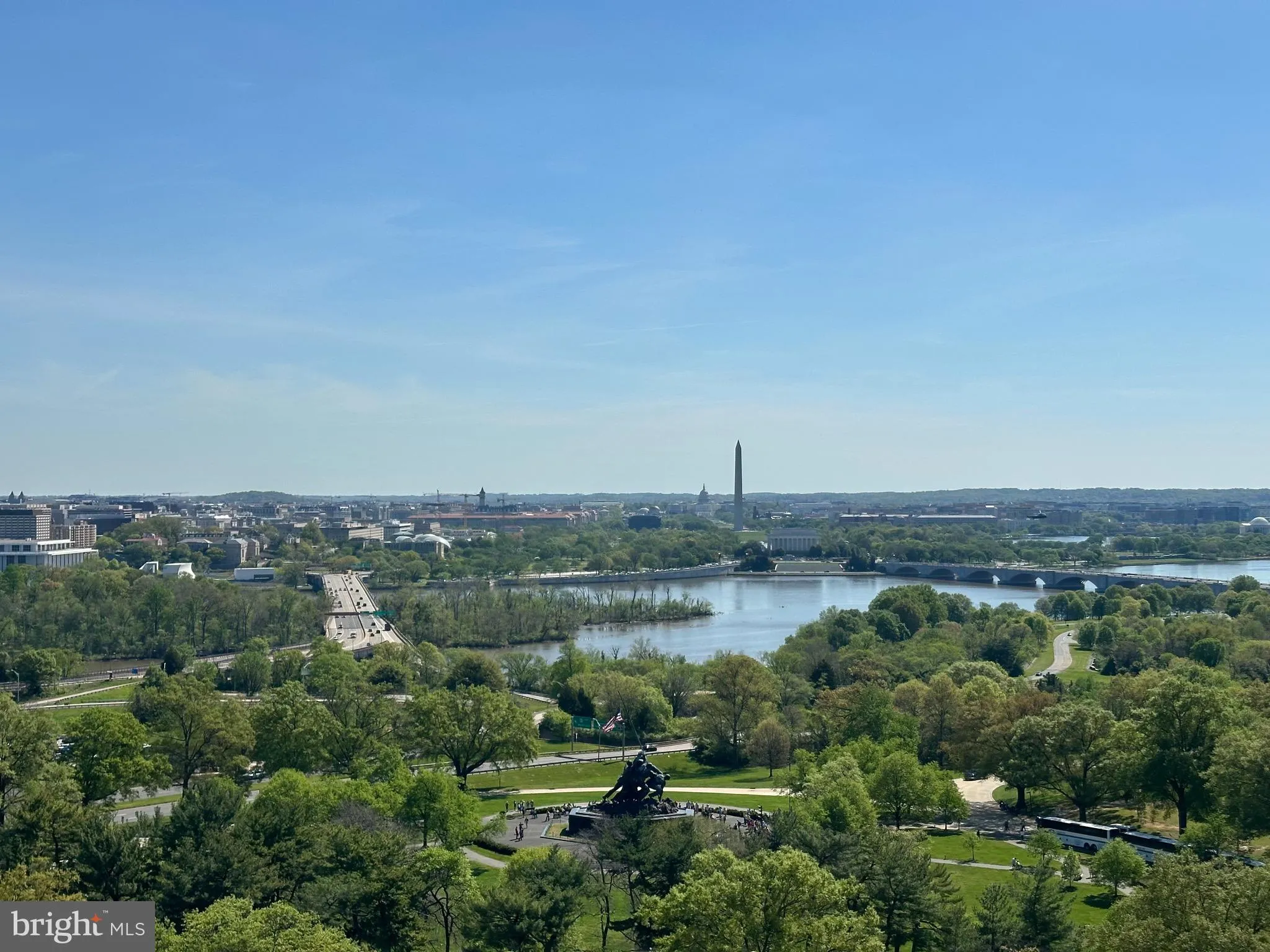 1401 OAK STREET, Arlington, VA 22209