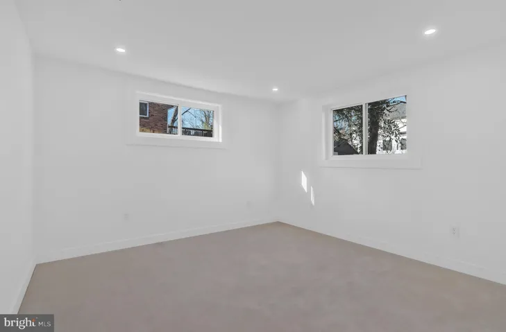 6810 Weaver Ave, mclean, va, 22101, fairfax
